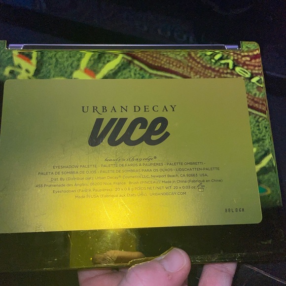 Urban Decay original Vice palette - Picture 3 of 3